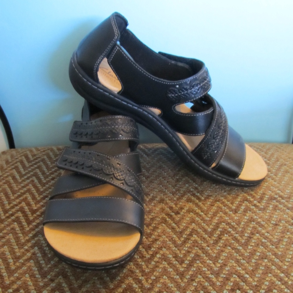 Clarks "Laureann Holly" Leather Strappy Comfort Sole Sandals